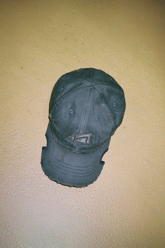 
                  
                    Distressed Notch Cap / Faded Gray
                  
                