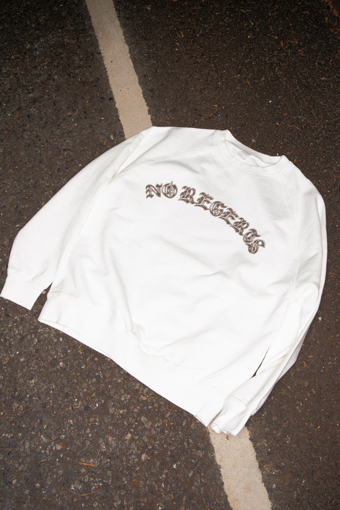 
                  
                    NO REGERTS Tattoo - Raglan Sweatshirt White
                  
                