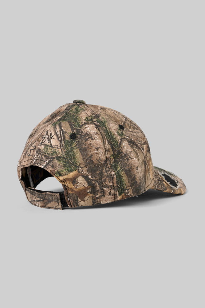 
                  
                    Damaged RT Camo Cap / CONNIE COSTAS x FIFTH
                  
                