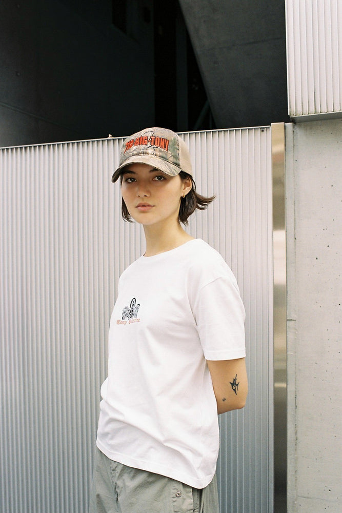 
                  
                    Collaged Flash S/S Tee White / FIFTH x Tony Valentine NYC
                  
                