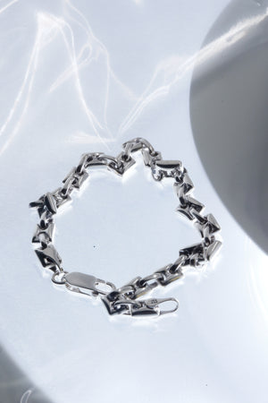 
                  
                    Silver Bracelet SQ-001
                  
                