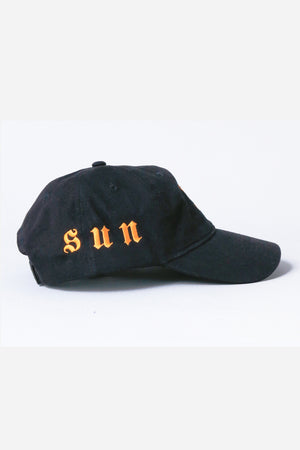 
                  
                    NY Cap Black / S U N
                  
                