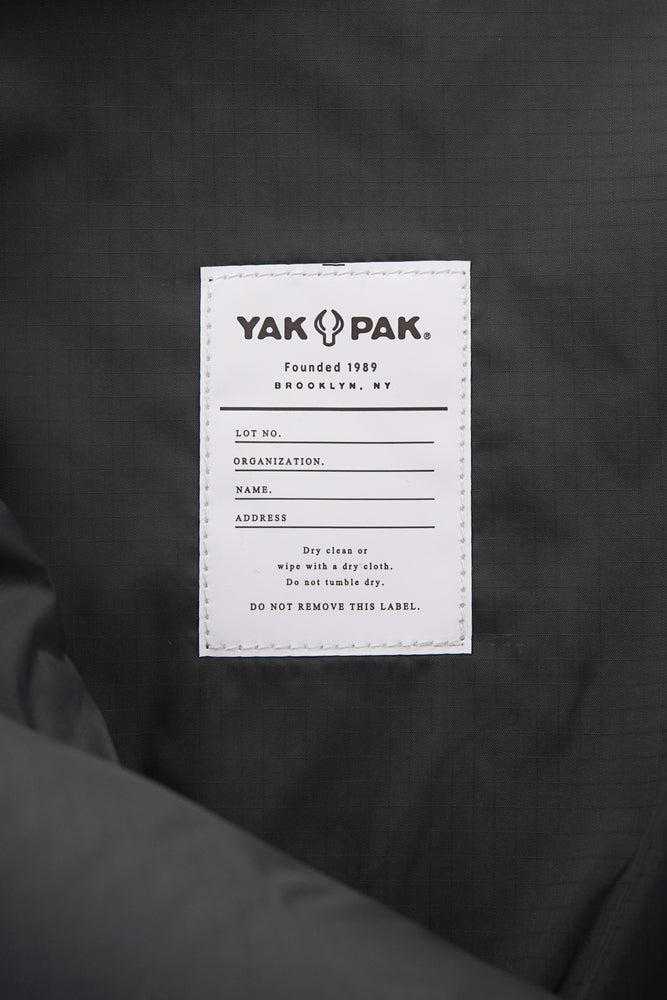 
                  
                    YAK PAK Record Bag (Revival Vexed Generation) Medium BLK
                  
                
