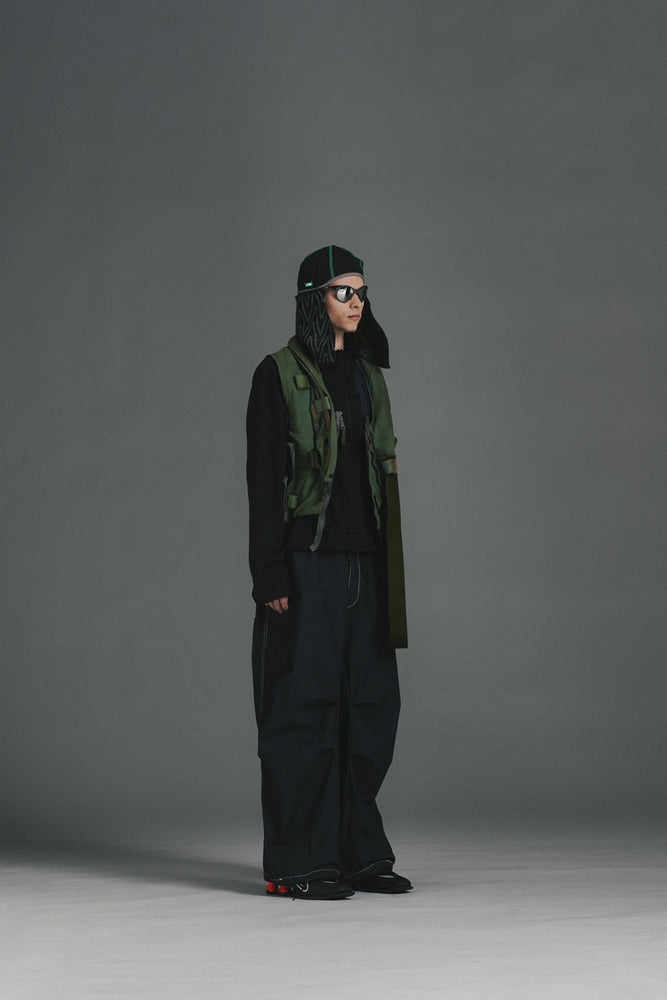 
                  
                    Arctic Snow Camouflage Trousers / Black
                  
                